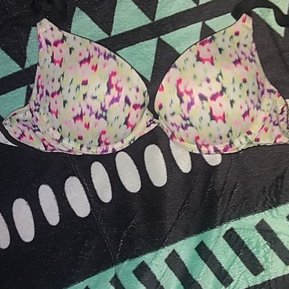 Victoria secret bra